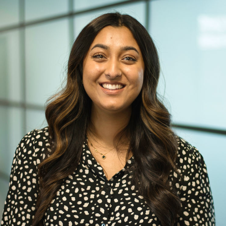 A Corporate Headshot of a female business manager taken by JPH headshots